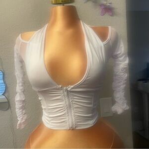 Chic White Cold Shoulder Crop Top